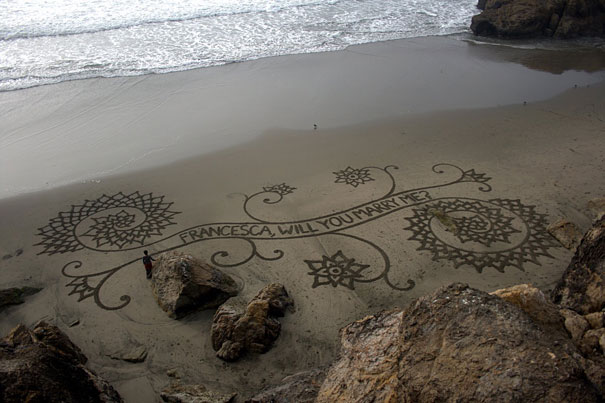 Andres Amador leads massive sand art project at Swami's Beach